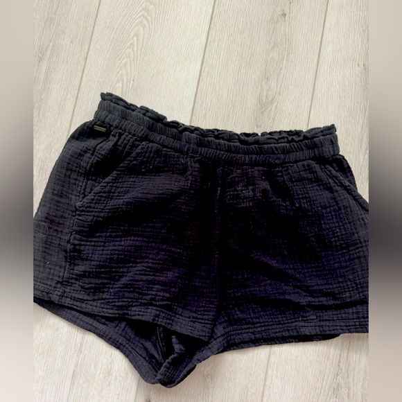 O’Neill women’s cotton shorts size large - Picture 1 of 3